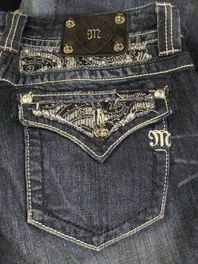 Miss Me NWT 30x34 Low-Rise Bootcut Dark Jeans Embellished Flap Pocket Embroidery